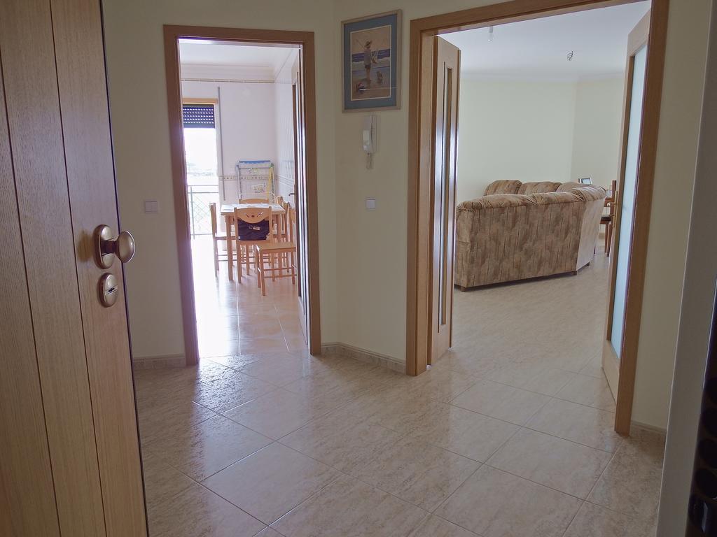 Atlantic Ocean & Pool Apartment Figueira da Foz Room photo